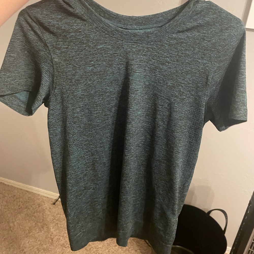 lululemon swifty tech!